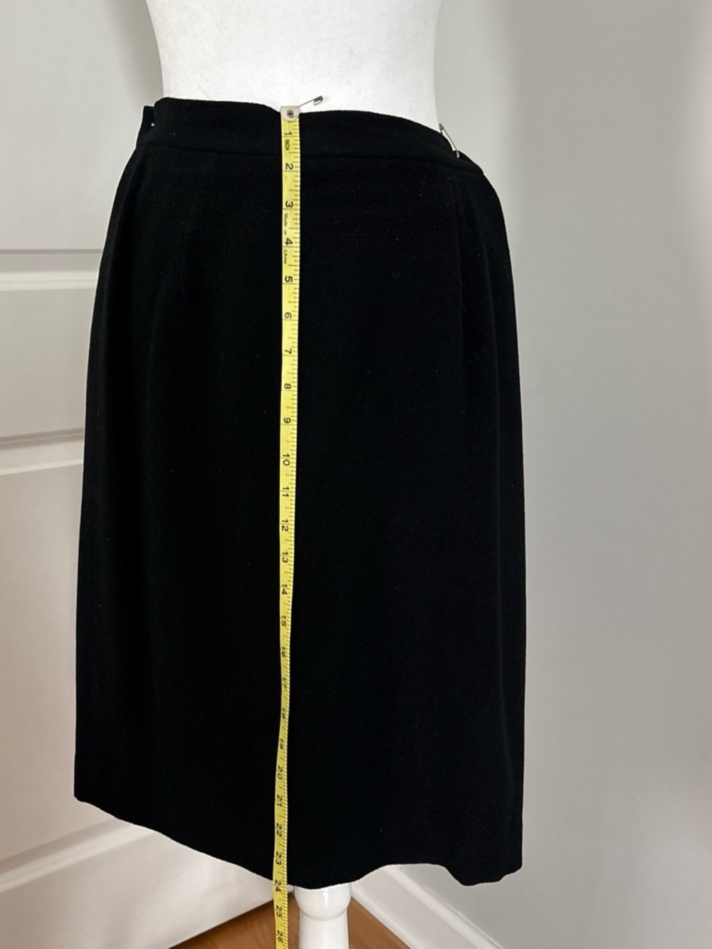Adrienne Landau wool skirt